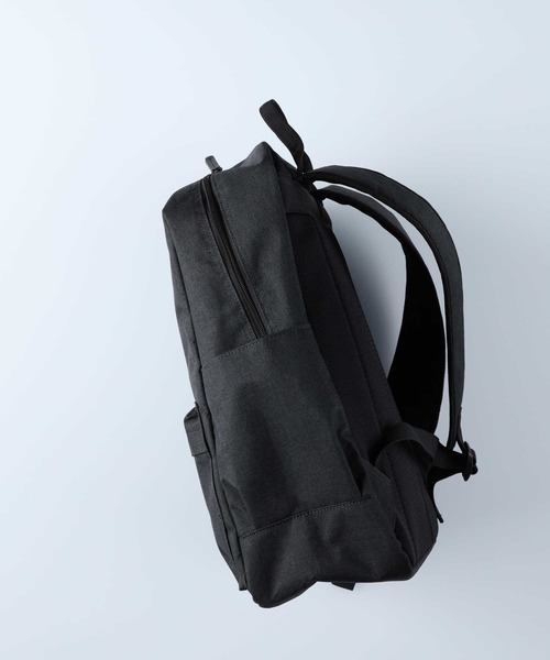 BACK NUMBER(バックナンバー)の「【BACK NUMBER】多収納バッグ(バックパック/リュック・メンズ・ダークグレー/ブラック・フリー)」の10枚目の写真