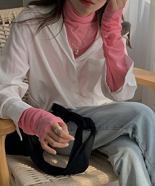 c.u.l（シーユーエル）の「【c.u.l:w】無地カラー パワーネットハイネックシアートップス culw167（Tシャツ/カットソー・レディース・ホワイト/ブラック/ライトブルー/ピンク/ライトイエロー/ライトグリーン・FREE）」の6枚目の写真