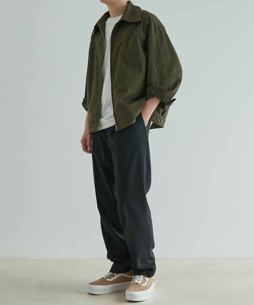 ADAM ET ROPE'（アダムエロペ）の「【WEB限定】ビッグカラー ワイドシルエット コットン ジップブルゾン（ブルゾン・メンズ・ネイビー/グレー/ブラック系その他/グリーン系その他・M/L）」の15枚目の写真