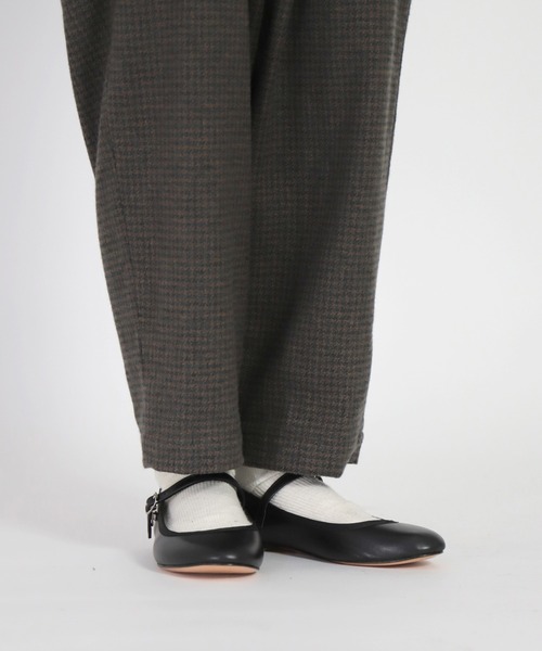 CATWORTH（カットワース）の「[ CATWORTH ] ストラップ　オペラパンプス（バレエシューズ・レディース・ブラック・6/5/4）」の12枚目の写真