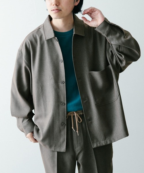 ITEMS URBANRESEARCH（アイテムズ アーバンリサーチ）の「『セットアップ対応』ポリツイル オープンカラーCPOシャツ（シャツ/ブラウス・メンズ・ベージュ/チャコールグレー/ネイビー・LARGE/MEDIUM）」の12枚目の写真