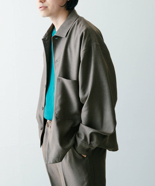 ITEMS URBANRESEARCH（アイテムズ アーバンリサーチ）の「『セットアップ対応』ポリツイル オープンカラーCPOシャツ（シャツ/ブラウス・メンズ・ベージュ/チャコールグレー/ネイビー・LARGE/MEDIUM）」の15枚目の写真