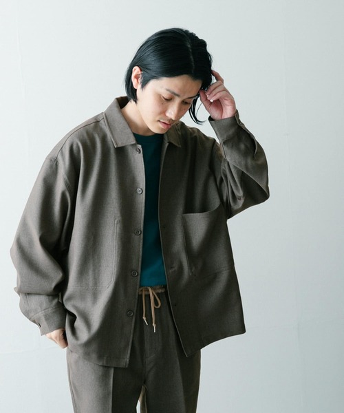 ITEMS URBANRESEARCH（アイテムズ アーバンリサーチ）の「『セットアップ対応』ポリツイル オープンカラーCPOシャツ（シャツ/ブラウス・メンズ・ベージュ/チャコールグレー/ネイビー・LARGE/MEDIUM）」の18枚目の写真