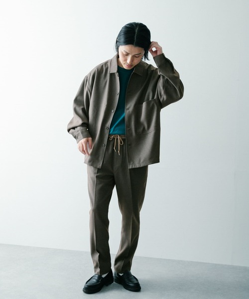 ITEMS URBANRESEARCH（アイテムズ アーバンリサーチ）の「『セットアップ対応』ポリツイル オープンカラーCPOシャツ（シャツ/ブラウス・メンズ・ベージュ/チャコールグレー/ネイビー・LARGE/MEDIUM）」の22枚目の写真