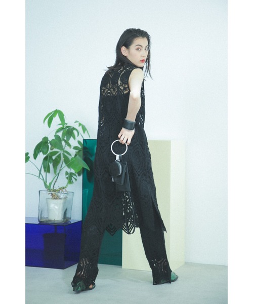 【新品】ROSE BUD レースドレス ROSE BUD＞総レースのデザインが落ち着いた印象のドレス - 靴と