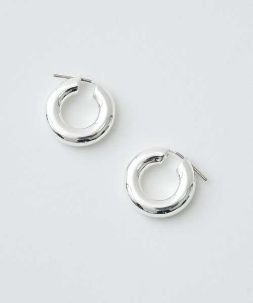JANESMITH（ジェーンスミス）の「【JANE SMITH(ジェーンスミス)】TINY AND ROUND HOOP EARRING（ピアス（両耳用）・レディース・シルバー/ゴールド・FREE）」の7枚目の写真