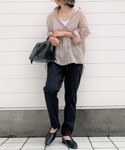 Q(キュー)の「コットンボイルスキッパーシャツ(シャツ/ブラウス・レディース・ベージュ/ネイビー/オリーブ/ピンク/マスタード・MEDIUM)」の15枚目の写真