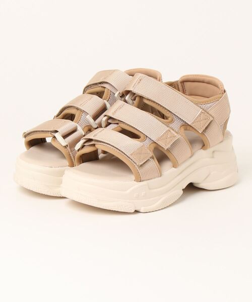 KOBE LETTUCE(コウベレタス)の「3ベルトスポーツサンダル(サンダル・レディース・アイボリー/グレー系その他/ブラック×ホワイト/ベージュ/ブラック×ブラック・L/LL/M/S)」の5枚目の写真