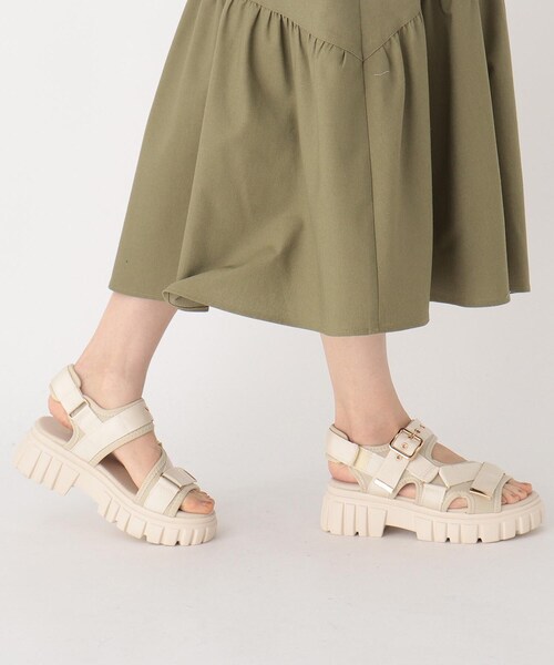 cs T&P（シーエスティーアンドピー）の「厚底スポサン（サンダル・レディース・ブラック/アイボリー・L/M/S）」の7枚目の写真