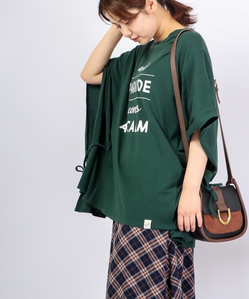 FUNALIVE(ファンアライブ)の「AMERICAN FUDGE サイドリボンプリントTシャツ(Tシャツ/カットソー・レディース・ブラック/グリーン/ナチュラル/ラベンダー/オフホワイト・FREE)」の7枚目の写真