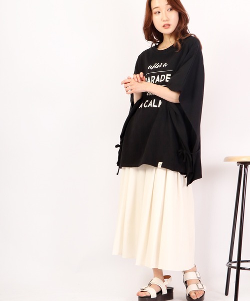 FUNALIVE(ファンアライブ)の「AMERICAN FUDGE サイドリボンプリントTシャツ(Tシャツ/カットソー・レディース・ブラック/グリーン/ナチュラル/ラベンダー/オフホワイト・FREE)」の6枚目の写真