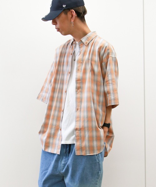 VENCEEXCHANGE（ヴァンスエクスチェンジ）の「オンブレチェック半袖シャツ（シャツ/ブラウス・メンズ・グリーン/ブルー/オレンジ・M/L）」の4枚目の写真