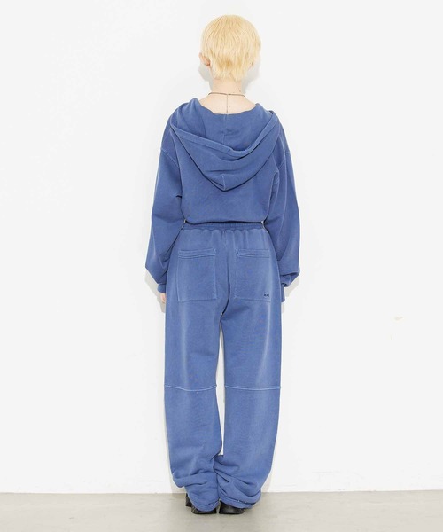 X-girl（エックスガール）の「PIGMENT DYED SWEAT ZIP UP HOODIE（パーカー・レディース・ネイビー/ブラック/バーガンディー・M/S）」の10枚目の写真