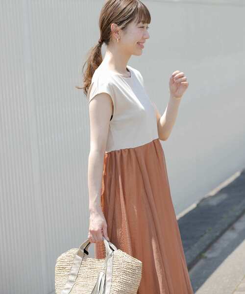 URBAN RESEARCH Sonny Label（アーバンリサーチサニーレーベル）の「『WEB限定』シャイニーシフォンドッキングワンピース（ワンピース・レディース・ミント/オレンジ/ネイビー・FREE）」の6枚目の写真