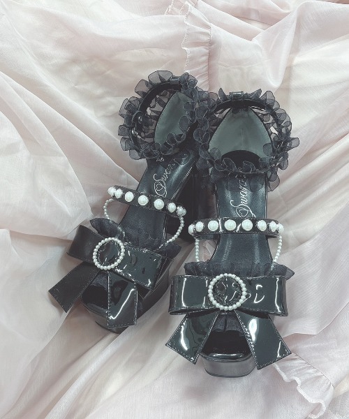 Swankiss(スワンキス)の「PG ribbon pearl sandal(サンダル・レディース・ブラック/ピンク/シルバー・MEDIUM/LARGE)」の10枚目の写真