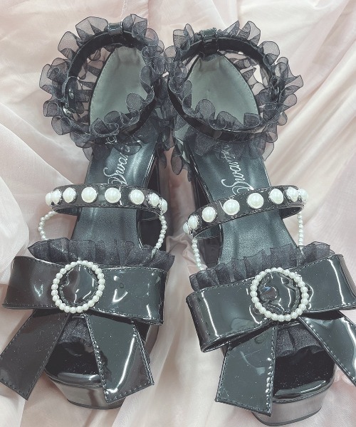 Swankiss(スワンキス)の「PG ribbon pearl sandal(サンダル・レディース・ブラック/ピンク/シルバー・MEDIUM/LARGE)」の11枚目の写真