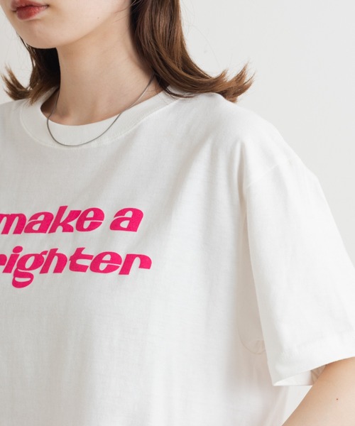 Kastane（カスタネ）の「make a brighter ロゴTee（Tシャツ/カットソー・レディース・ピンク/ライトグレー/ベージュ/オフホワイト・M）」の2枚目の写真