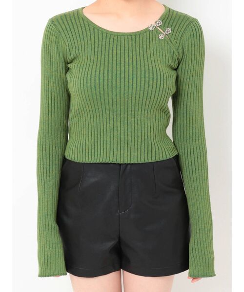 EVRIS（エヴリス）の「フロックボタンタイトニットトップス（ニット/セーター・レディース・ホワイト/ブラック/グリーン・FREE）」の18枚目の写真