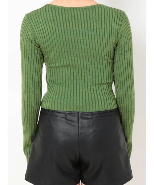 EVRIS（エヴリス）の「フロックボタンタイトニットトップス（ニット/セーター・レディース・ホワイト/ブラック/グリーン・FREE）」の20枚目の写真