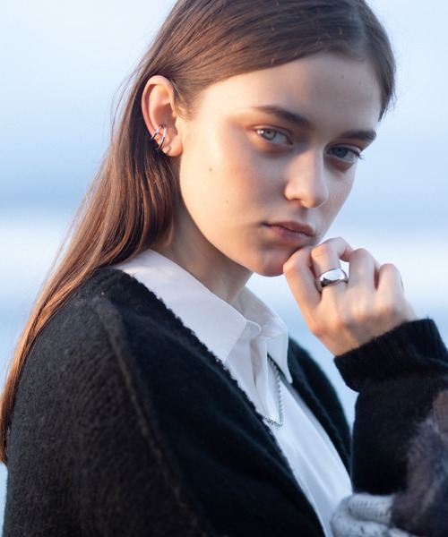 JUNRED(ジュンレッド)の「ital. from JUNRed / wavy ring thick(リング・メンズ・シルバー・L/S)」の6枚目の写真