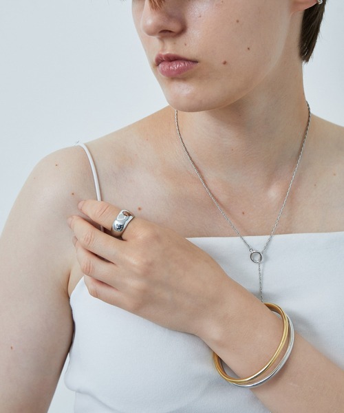 JUNRED(ジュンレッド)の「ital. from JUNRed / wavy ring thick(リング・メンズ・シルバー・L/S)」の7枚目の写真