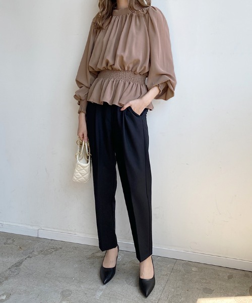Futier land(フューティアランド)の「【EASY CARE】ハイネックバルーンウエスト切替ブラウス(シャツ/ブラウス・レディース・ワインレッド/モカ/グレイッシュベージュ/ミント・FREE)」の20枚目の写真