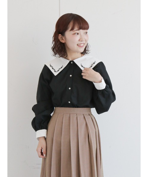 ehka sopo(エヘカソポ)の「バイカラー刺繍ブラウス(シャツ/ブラウス・レディース・ブラック/グリーン/キナリ・フリ-)」の7枚目の写真