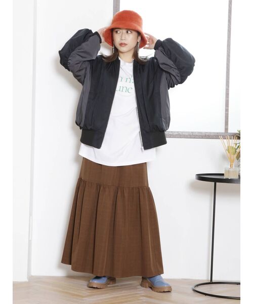 MURUA(ムルーア)の「タックギャザーブルゾン(ブルゾン・レディース・ブラック/カーキ・FREE)」の9枚目の写真