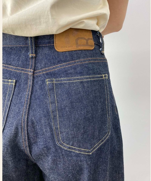 BROOKLYN OVERALL(ブルックリンオーバーオール)の「コクーンデニムパンツ(デニムパンツ・レディース・ネイビー・SMALL/LARGE/MEDIUM)」の5枚目の写真