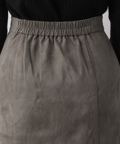 LOWRYS FARM（ローリーズファーム）の「フェイクスエードキリカエフレアスカート　166345（スカート・レディース・アイボリー/チャコールグレー/ブラウン・MEDIUM/LARGE）」の16枚目の写真