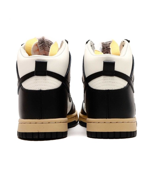 NIKE（ナイキ）の「NIKE W DUNK HIGH SE / ナイキ ウィメンズ ダンク HIGH SE 【SP】（スニーカー・レディース・ホワイト・25.5cm/27.5cm/26.0cm/26.5cm/28.5cm/27.0cm/28.0cm/23.0cm/25.0cm/24.0cm/22.5cm/22.0cm）」の10枚目の写真