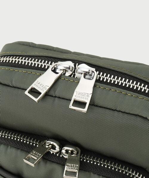 TAKEO KIKUCHI（タケオキクチ）の「◆【カルラク】 ミドルショルダー バッグ（ショルダーバッグ・メンズ・チャコールグレー/ブラック/ネイビー/ダークオレンジ・00）」の14枚目の写真