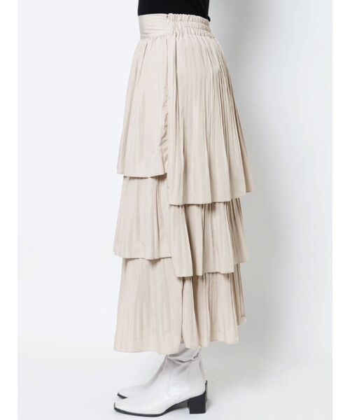 ELENDEEK(エレンディーク)の「プリーツティアードスカート(スカート・レディース・ブラック/カーキ・01/02)」の10枚目の写真