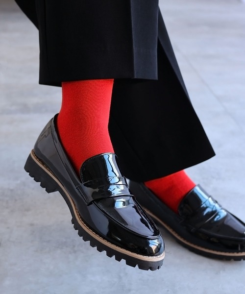 andme(アンドミー)の「平編みクルーソックス(ソックス/靴下・レディース・チャコールグレー/パープル/レッド/オフホワイト/ブラック/オレンジ/ライム/ブルー・23-25cm)」の7枚目の写真