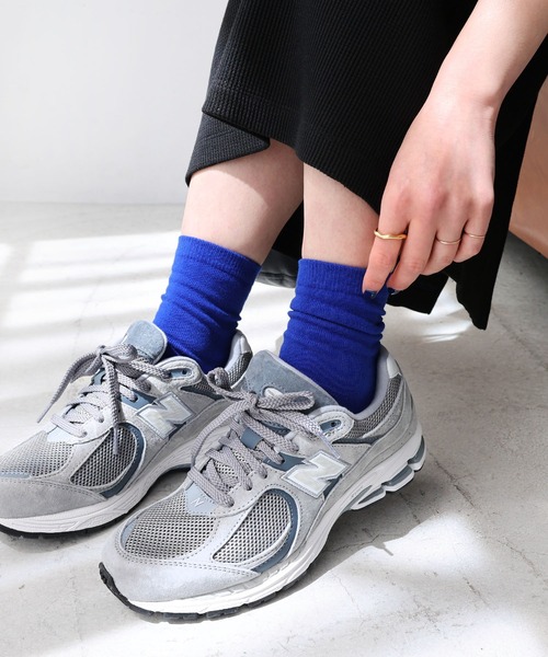 andme(アンドミー)の「平編みクルーソックス(ソックス/靴下・レディース・チャコールグレー/パープル/レッド/オフホワイト/ブラック/オレンジ/ライム/ブルー・23-25cm)」の5枚目の写真