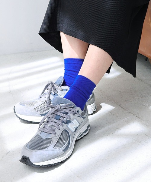 andme(アンドミー)の「平編みクルーソックス(ソックス/靴下・レディース・チャコールグレー/パープル/レッド/オフホワイト/ブラック/オレンジ/ライム/ブルー・23-25cm)」の10枚目の写真