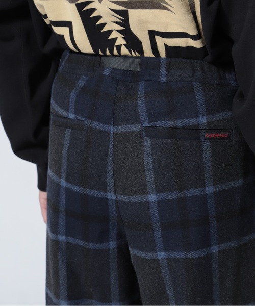 Gramicci（グラミチ）の「GRAMICCI/グラミチ　WOOL RELAXED PLEATED TROUSER ウールリラックスドプリーツドトラウザー　G2FM-P0（スラックス・メンズ・ネイビー/グレー/チャコール・M/L/S）」の11枚目の写真