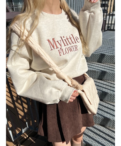 WC（ダブル シー）の「FLOWER刺繍スウェット（スウェット・レディース・グリーン/ブラック/ライトグレー/パープル・FREE）」の11枚目の写真