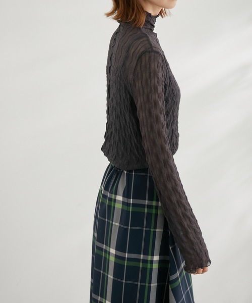 ROPE' PICNIC（ロペピクニック）の「シアージャガードタートル（Tシャツ/カットソー・レディース・オフホワイト/チャコールグレー/ピンク系その他2/ネイビー/ライトグリーン/ターコイズブルー/ピンク系その他/クリーム/レッド・38）」の13枚目の写真