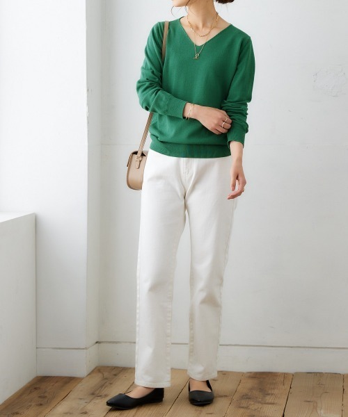 nissen(ニッセン)の「洗えるUVカット綿100%Vネックニット(ニット/セーター・レディース・グリーン/ピンク系/ライトベージュ/ブラック/オフホワイト/ブルー/杢グレー/チャコールグレー/ラベンダー・LL/L/M/S)」の19枚目の写真