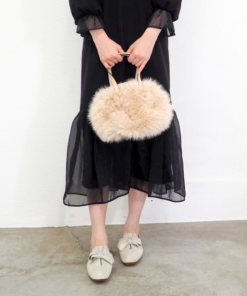 あしながおじさん（アシナガオジサン）の「リボンバブーシュ　1310190（パンプス・レディース・プラチナム/ライトグレー/ライトグリーン/ブラック/ベージュ/ブラック系その他/ナチュラル/ライトブルー/ネイビー/ピンク・22.5cm/23.0cm/23.5cm/24.0cm/24.5cm）」の20枚目の写真