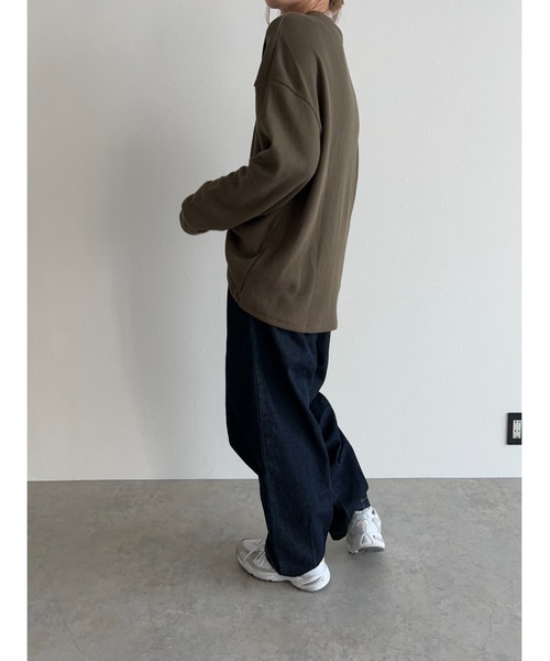 owndaily（オンデイリー）の「ワッフルルーズラウンドネックT（Tシャツ/カットソー・レディース・カーキ/グリーン・FREE）」の6枚目の写真