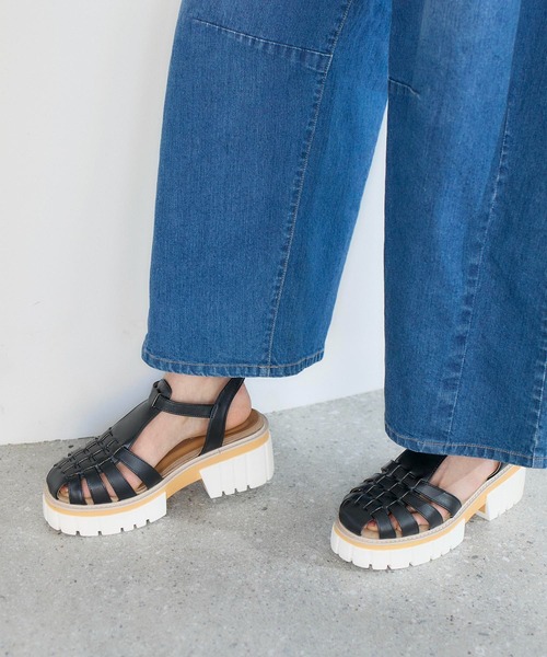 noyau(ノヤウ)の「ボリュームソールグルカサンダル(サンダル・レディース・ダークブラウン/ブラック/ホワイト・L/LL/S/M)」の19枚目の写真