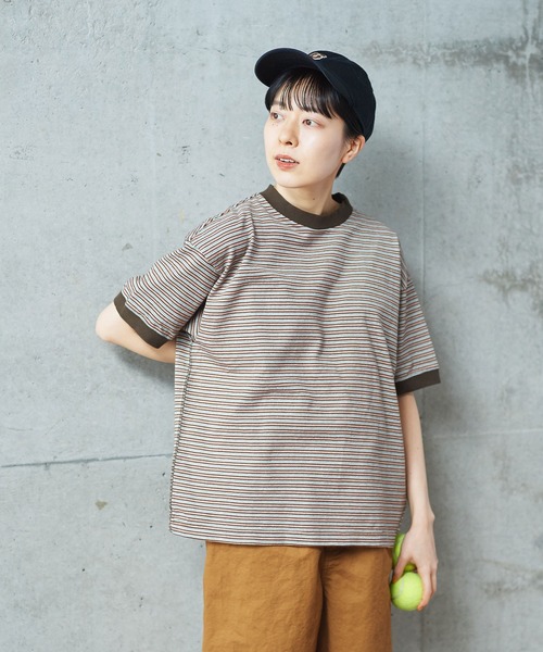 PAR ICI（パーリッシィ）の「タック柄マルチボーダー BIG Tシャツ（Tシャツ/カットソー・レディース・ブラウン/ネイビー・FREE）」の4枚目の写真