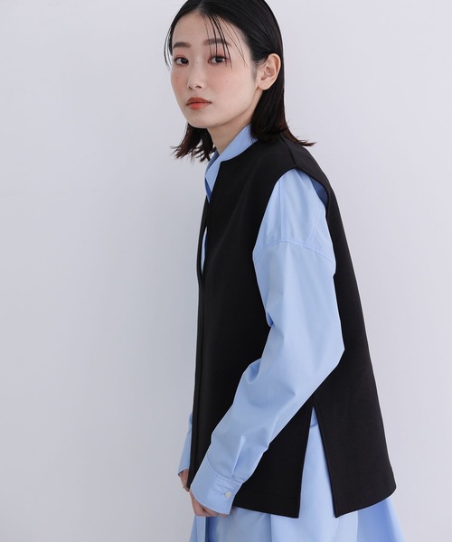 LAKOLE（ラコレ）の「ダンボールVネックベスト[セットアップ対応] / 188379（ベスト・レディース・グレー/ブラック・SMALL/MEDIUM）」の14枚目の写真