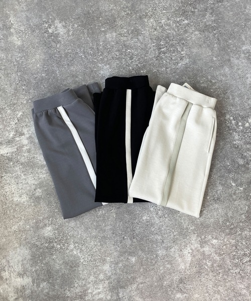 179/WG（イチナナキュウダブルジー）の「バイカラーアイラインスカート（スカート・レディース・ブラック/ホワイト/ブルー・MEDIUM）」の5枚目の写真