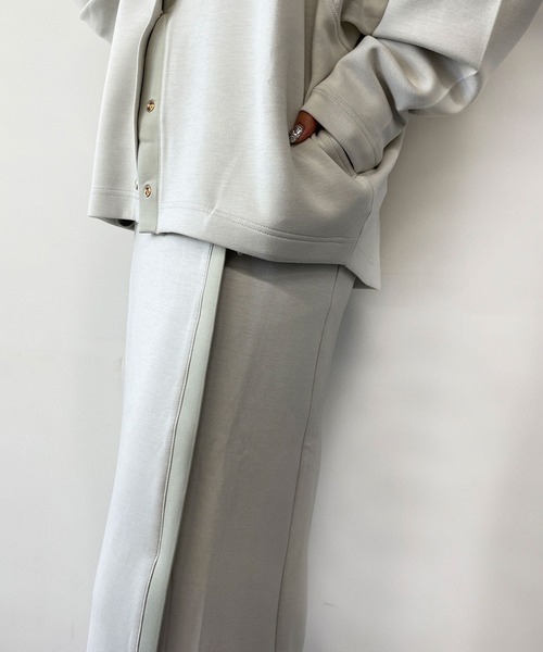 179/WG（イチナナキュウダブルジー）の「バイカラーアイラインスカート（スカート・レディース・ブラック/ホワイト/ブルー・MEDIUM）」の21枚目の写真