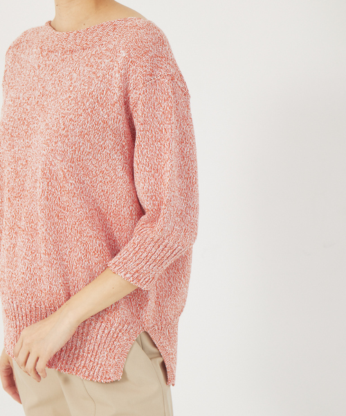 qualite（カリテ）の「ギマコットンボートネックニット（ニット/セーター・レディース・オレンジ/ホワイト/ライトブルー/ダークブラウン・フリー）」の7枚目の写真