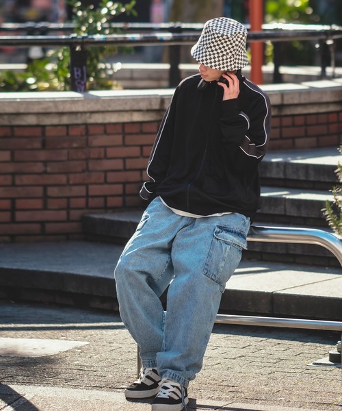 improves(インプローブス)の「デニム イージー カーゴパンツ(デニムパンツ・メンズ・インディゴブルー/ブラック/ライトブルー/ケミカルウォッシュ/ライトブラック・MEDIUM/LARGE)」の16枚目の写真