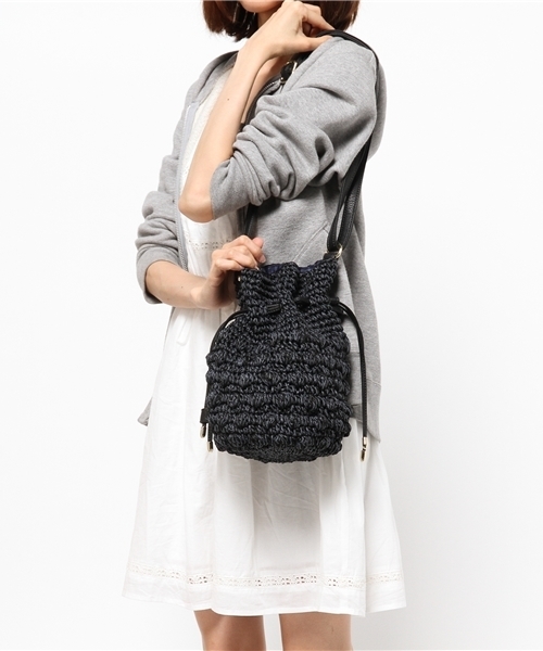 BEAUTY&YOUTH UNITED ARROWS（ビューティーアンドユースユナイテッドアローズ）の「BYSF ペーパー POCO ドローストリングバッグ◆（ショルダーバッグ・レディース・ナチュラル/ネイビー・フリー）」の9枚目の写真